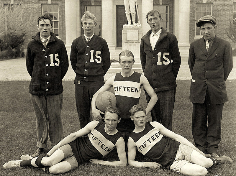 Basketball team of 1915